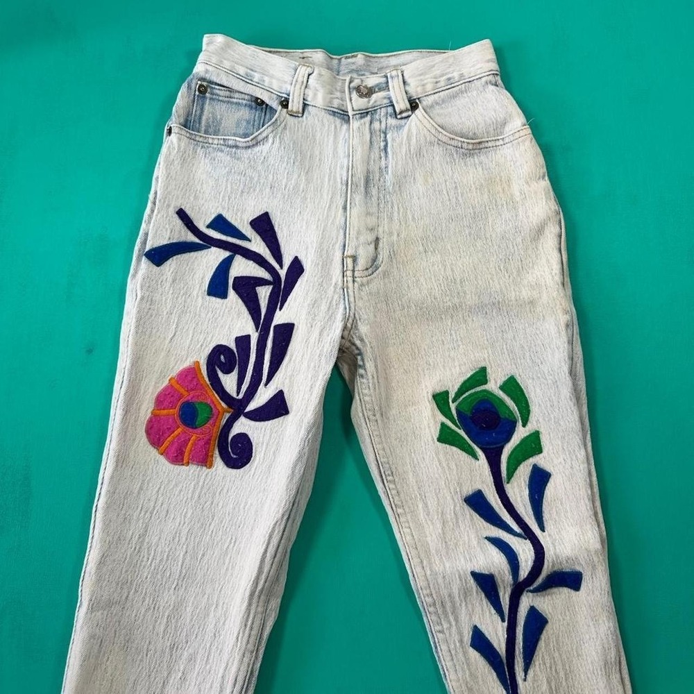 Vintage 80s embroidered floral art jeans women's vintage 1980s skinny jeans